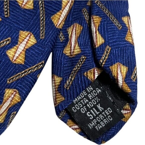 Vintage Etienne Aigner Necktie – 100% Silk – Blue & Gold Geometric Pattern – 55" - Picture 4 of 6